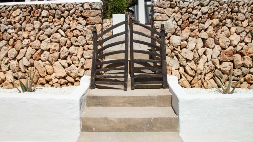 San Colomban Villa Sant Lluis Ngoại thất bức ảnh